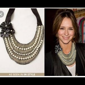 Stella & Dot Natasha Bib